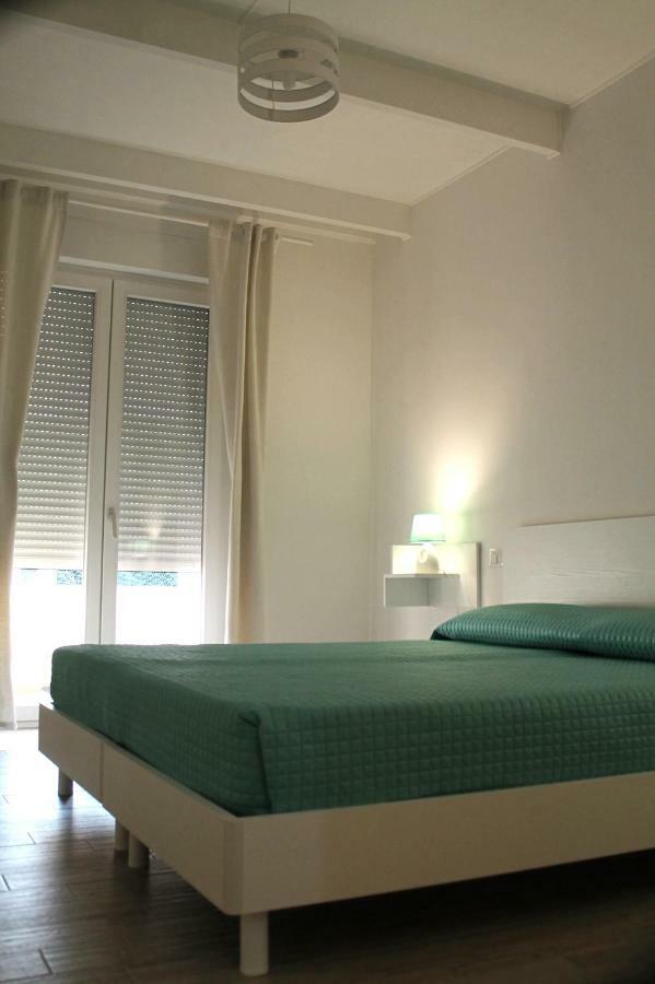 B&B Le Tre Spiagge Calasetta Eksteriør billede